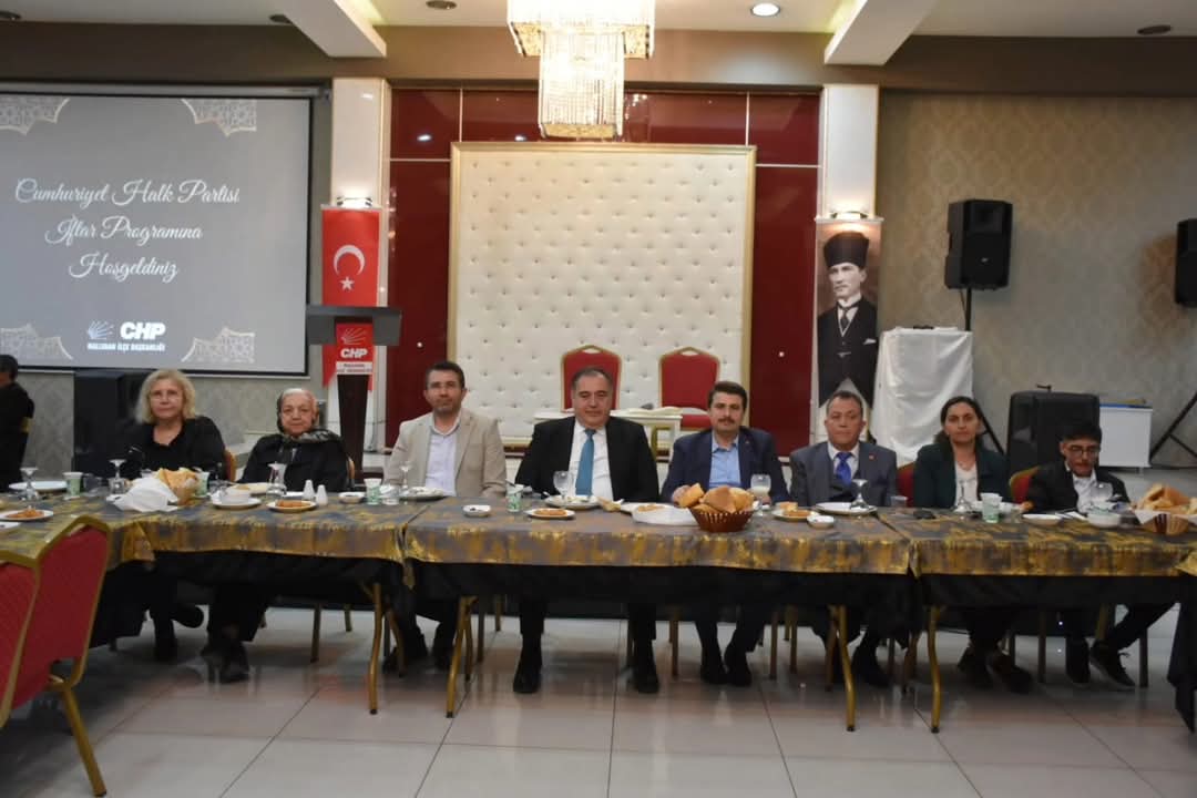 BELEDİYE BAŞKANIMIZ SAYIN ERTUNÇ GÜNGÖR CHP NALLIHAN İLÇE BAŞKANLIĞINCA DÜZENLENEN İFTAR YEMEĞİNE KATILDI