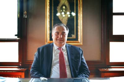 BELEDİYE BAŞKANIMIZ SAYIN ERTUNÇ GÜNGÖR RAMAZAN BAYRAMI DOLAYISIYLA MESAJ YAYIMLADI.